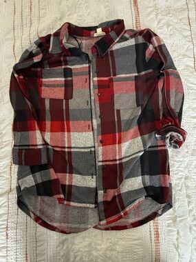 Ardene Red Black Gray Plaid Button-Down Shirt